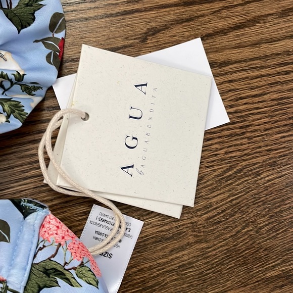 Bikini Top bralette by Aqua Bendita. Pale lavender with floral print.  NWT - Picture 2 of 4